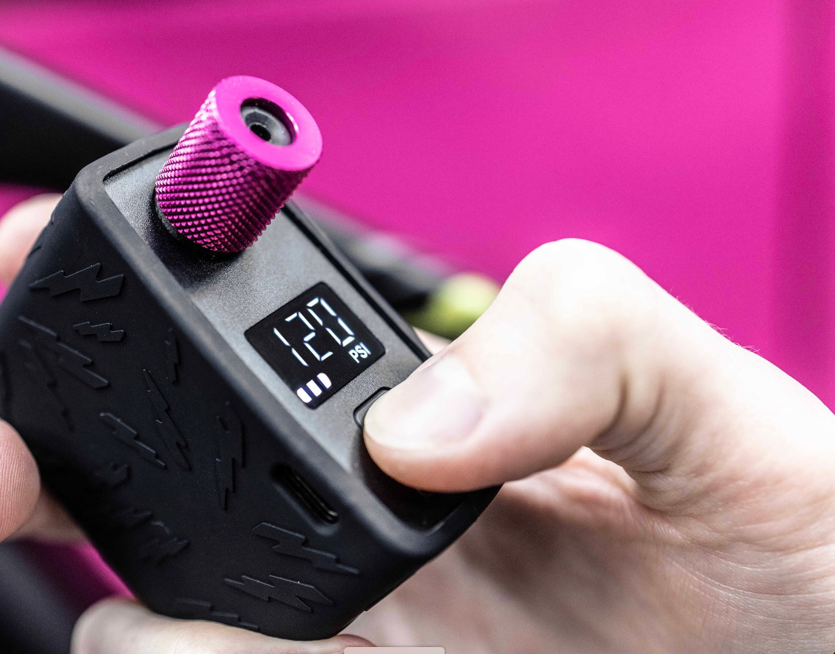 muc-off.com