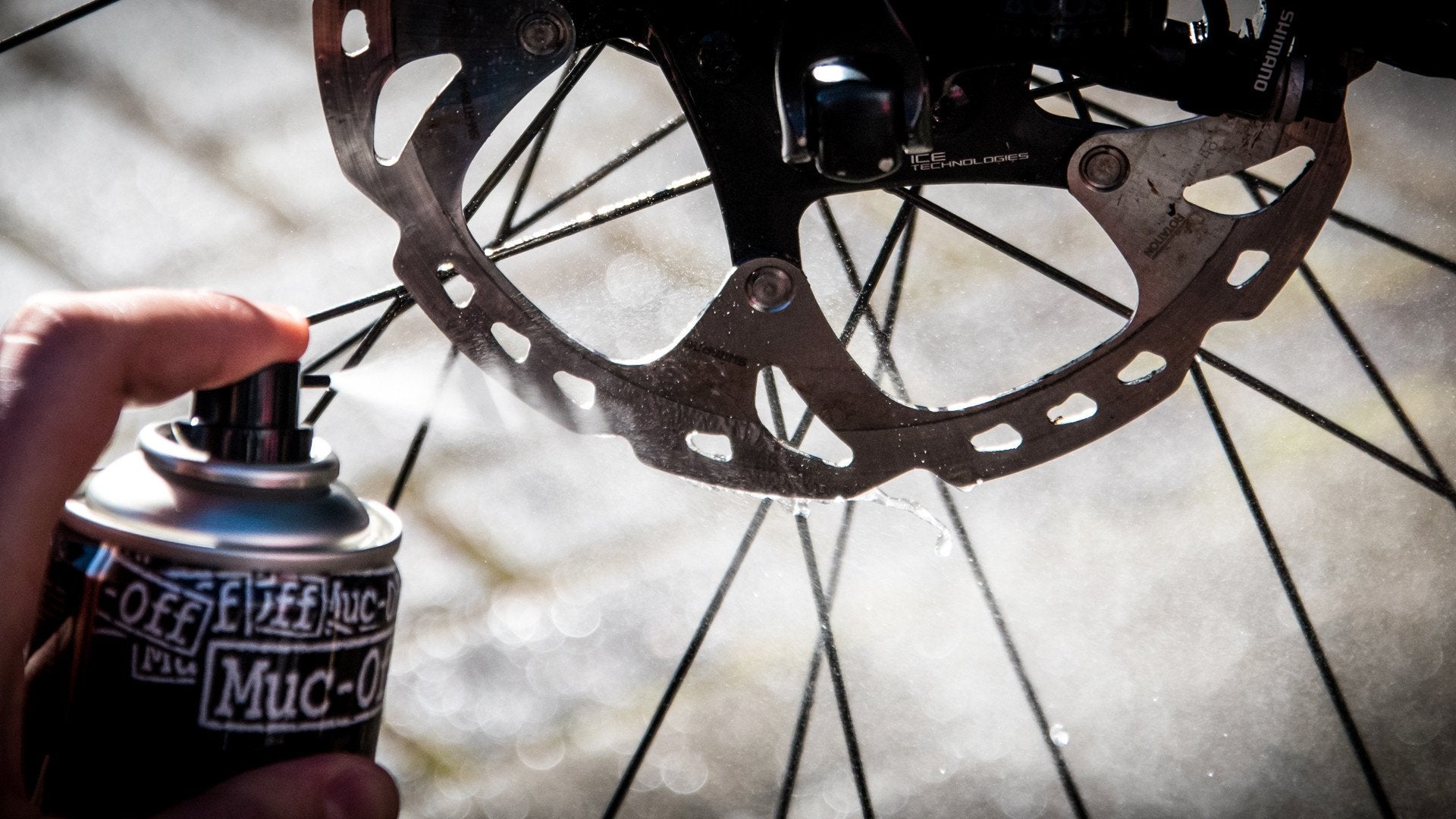 Muc-Off Disc Brake Cleaner - The Spoke Easy