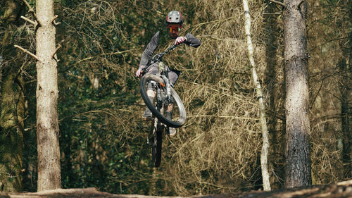 Muc-Off Launch New Camo Rider Jersey That Makes You Invisible