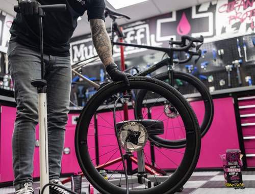 HOW TO REFRESH YOUR TUBELESS TIRE SEALANT IN FIVE EASY STEPS - Mountain  Bike Action Magazine
