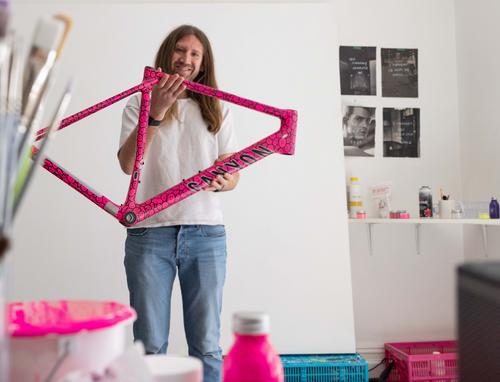 Muc-Off and Stuart Semple collaborate on custom painted bike to be auctioned in support of Mind