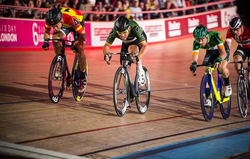 Muc-off joins forces with Phynova Six Day London