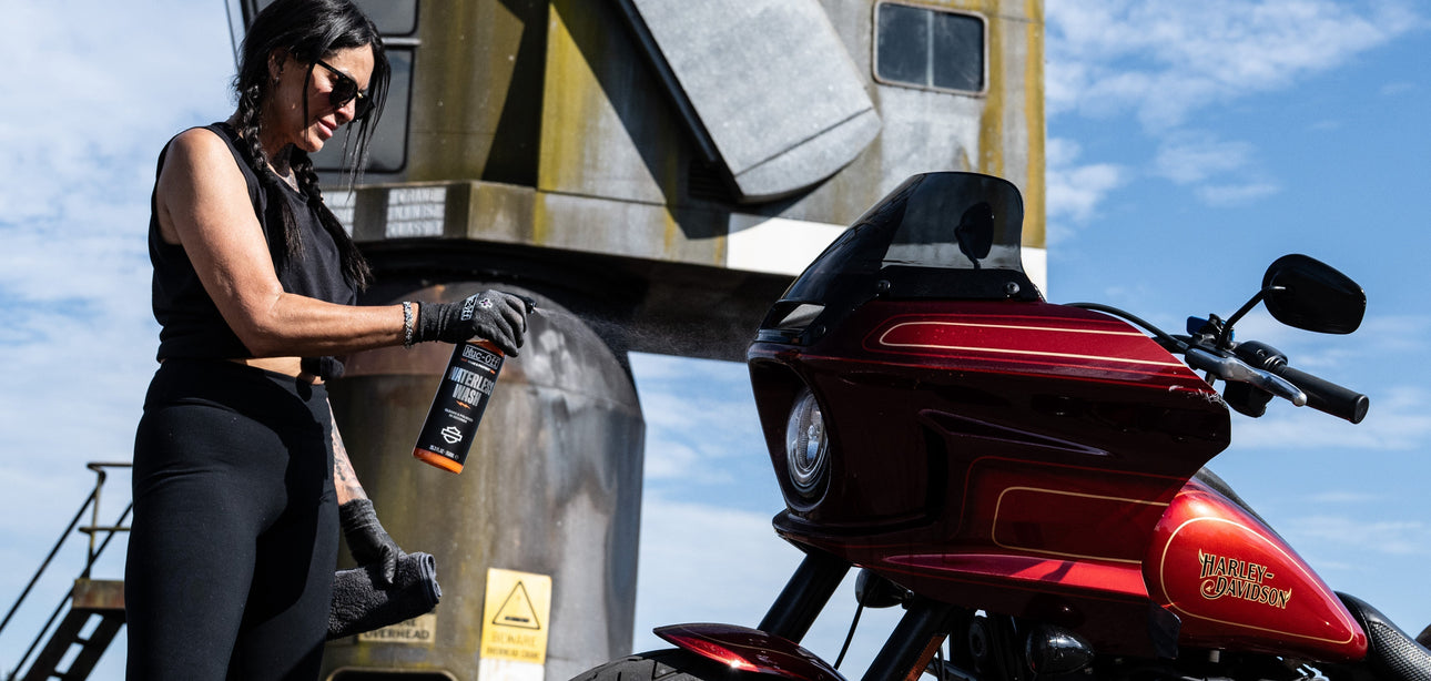 Need a Simple Hoseless Clean For Your Harley-Davidson?