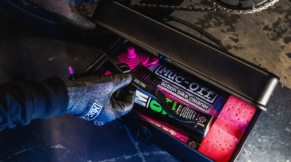 Dirt Battle Boxes - Best Value muc-off kits | Muc-Off UK