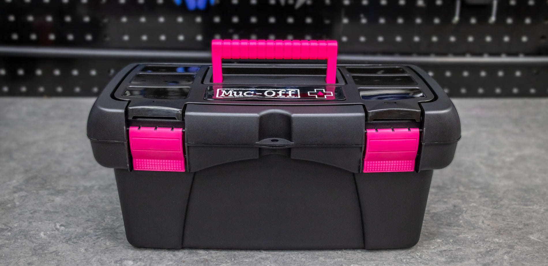 Muc sale off box