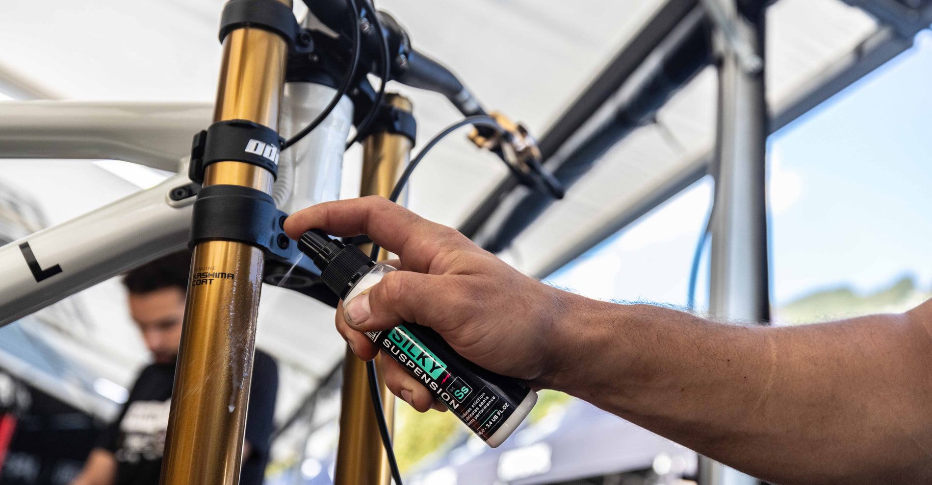 MUC OFF Silky mazivo za vzmetenje MUC OFF Silky mazivo za vzmetenje